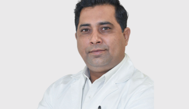 Dr Vinay Kumar Shaw gastrointestinal and bariatric surgeon Delhi portrait
