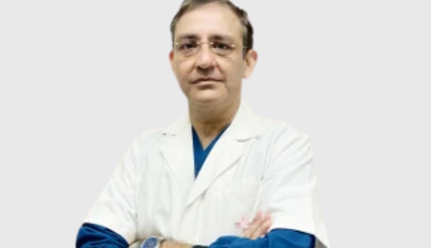 Dr Vikram Kalra nephrologist kidney transplant specialist in Delhi
